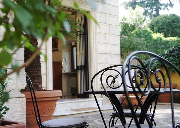 Relais Patrizi Hotel 4*